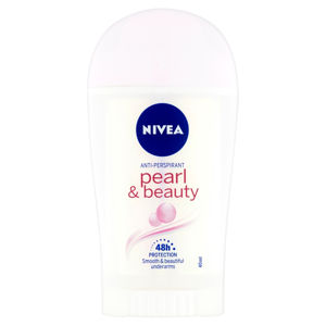 NIVEA Pearl & Beauty Tuhý antiperspirant 40 ml