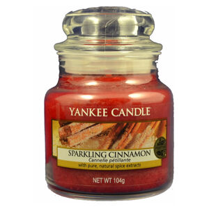 YANKEE CANDLE Classic Vonná svíčka Sparkling Cinnamon malý 104 g